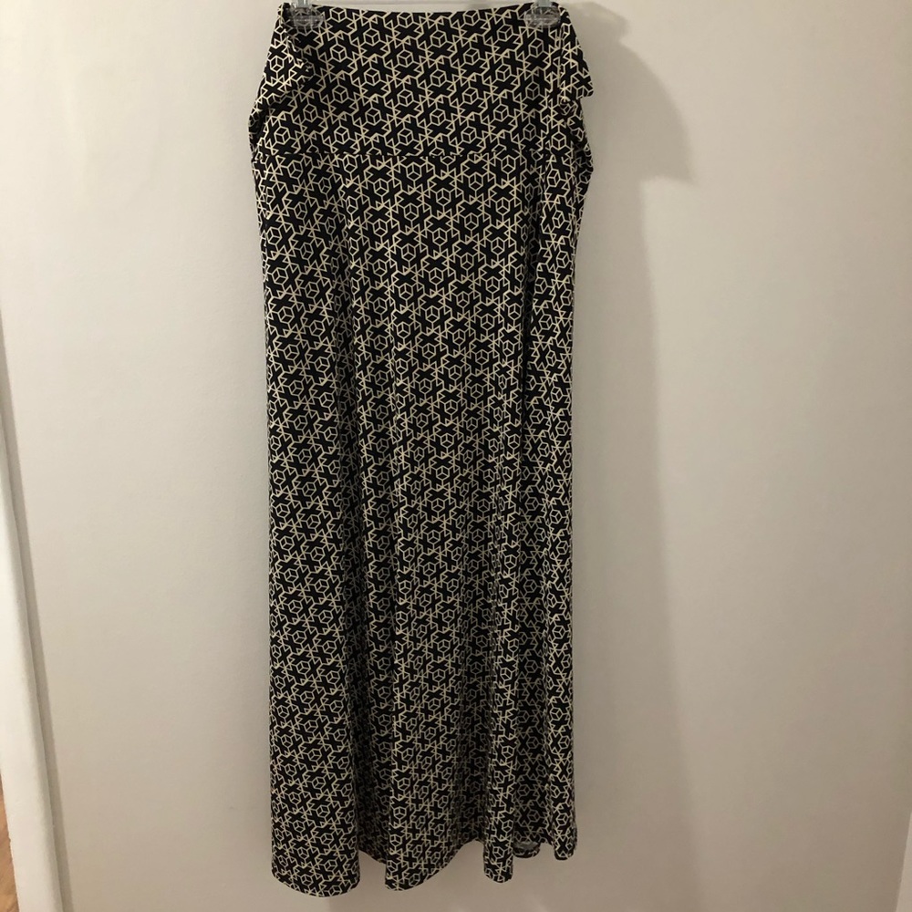 LLR maxi skirt, slinky material